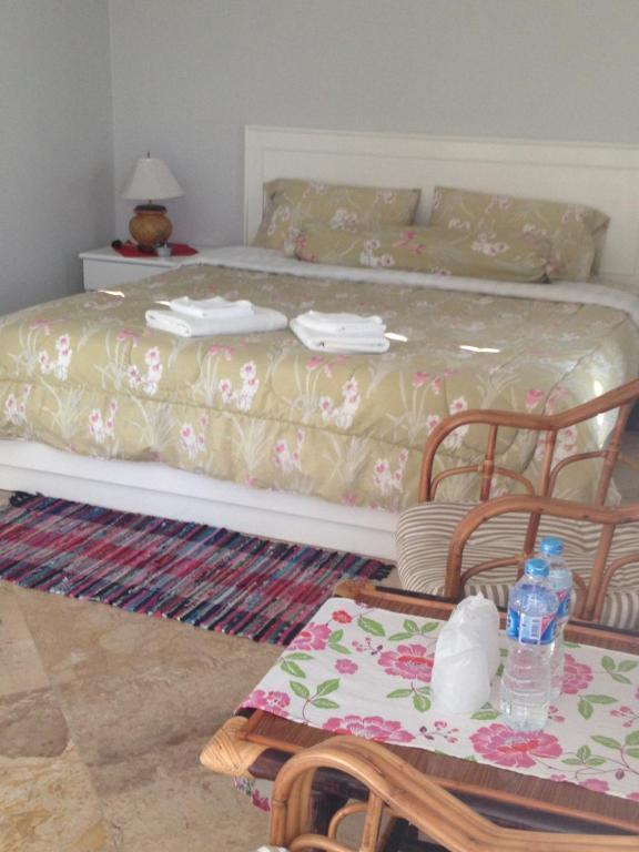 Yiasu Bed And Breakfast باتايا الغرفة الصورة