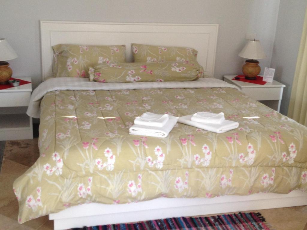 Yiasu Bed And Breakfast باتايا الغرفة الصورة
