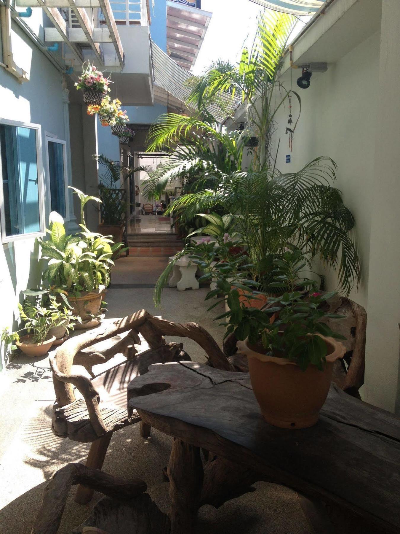 Yiasu Bed And Breakfast باتايا المظهر الخارجي الصورة
